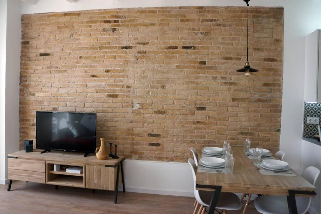 Barcelona Industrial Style Apartment Оспиталет де Лобрегат Екстериор снимка