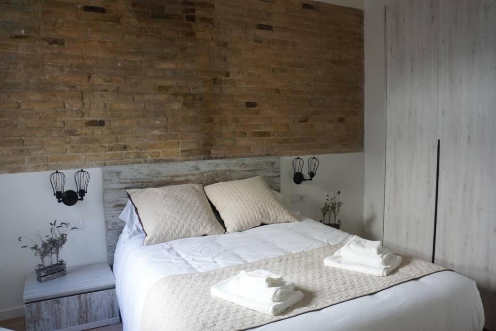 Barcelona Industrial Style Apartment Оспиталет де Лобрегат Екстериор снимка